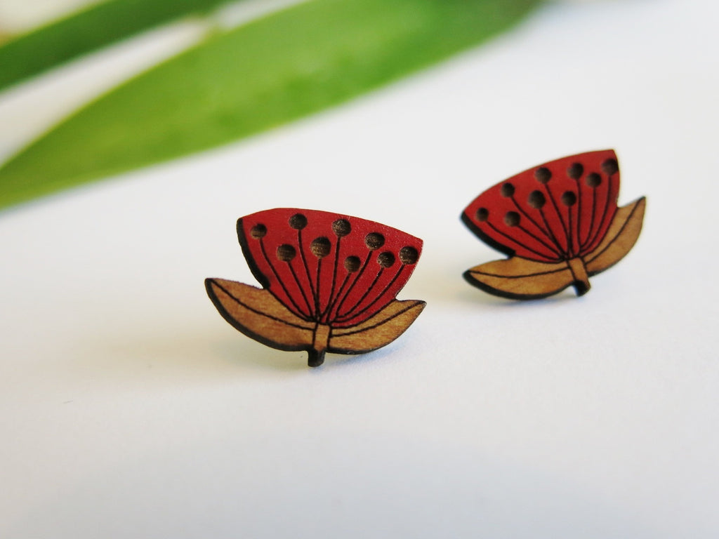 Pohutukawa Rimu Earrings